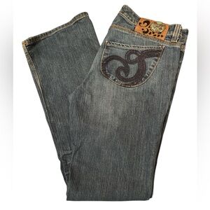 House of Dereon Bootcut Jeans with Embroidered Detail 32x32